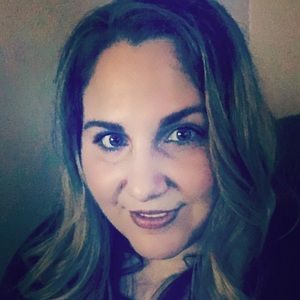 Meet your Posher, Libby